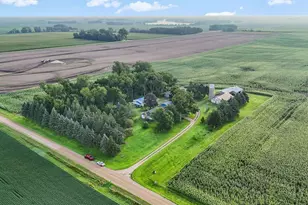 87192 510th St, Buffalo Lake, MN 55314 - Photo 9