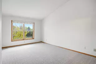 1053 Kettle Creek Rd, Eagan, MN 55123 - Photo 21