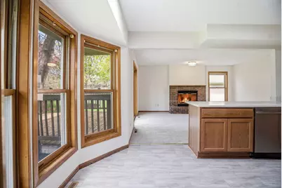 1053 Kettle Creek Road, Eagan, MN 55123 - Photo 11
