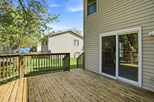 1053 Kettle Creek Rd, Eagan, MN 55123 - Photo 17