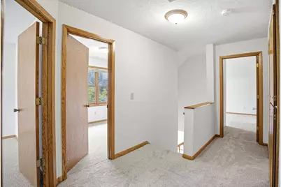 1053 Kettle Creek Road, Eagan, MN 55123 - Photo 19