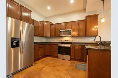 3921 36th Avenue N, Robbinsdale, MN 55422 - Photo 9