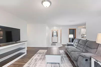 3102 8th Avenue NW, Faribault, MN 55021 - Photo 7