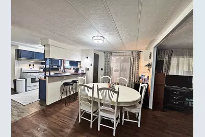 112 3rd Avenue N, Redwood Falls, MN 56283 - Photo 5