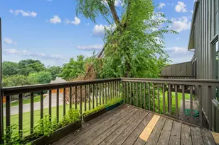 9052 Neill Lake Rd, Eden Prairie, MN 55347 - Photo 15