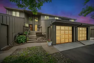 9052 Neill Lake Rd, Eden Prairie, MN 55347 - Photo 3