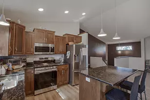 1930 Prospect Dr NE, Saint Cloud, MN 56304 - Photo 5