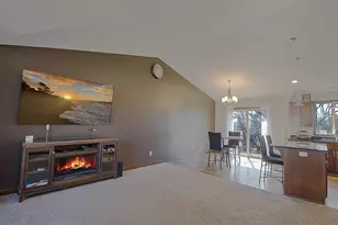 1930 Prospect Dr NE, Saint Cloud, MN 56304 - Photo 11