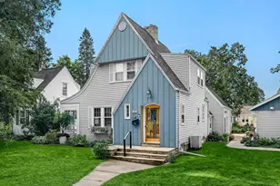 404 Jefferson Street E, Caledonia, MN 55921 - Photo 1