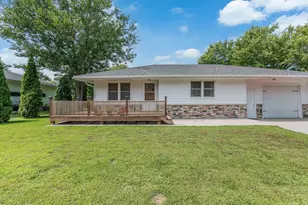 320 S Waterville Ave, Le Center, MN 56057 - Photo 35