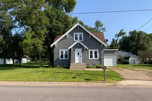 309 Minnie St, Paynesville, MN 56362 - Photo 1