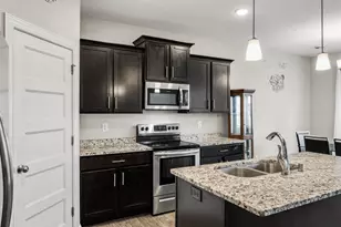 2117 Cleveland Ln S, Cambridge, MN 55008 - Photo 7