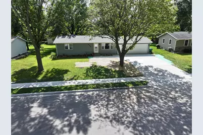 908 Irene Avenue SE, Willmar, MN 56201 - Photo 1