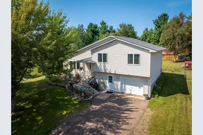 415 1st Street SW, Hinckley, MN 55037 - Photo 1