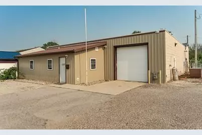 1007 3rd Avenue NE, Austin, MN 55912 - Photo 9