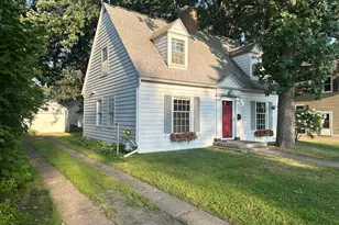 412 Park Street S, Mora, MN 55051 - Photo 1