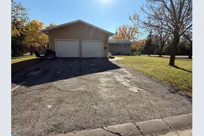 306 6th Street W, Ada, MN 56510 - Photo 3