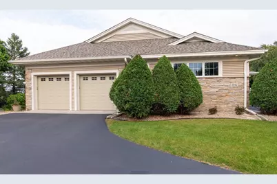 3844 Linden Drive E, Medina, MN 55340 - Photo 1