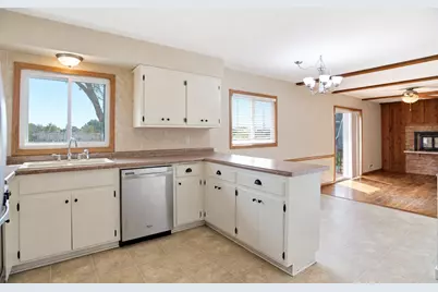 8386 Harkness Road S, Cottage Grove, MN 55016 - Photo 13