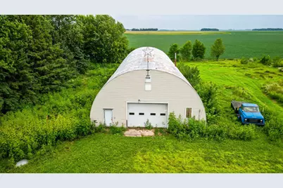 42622 State Highway 109, Delavan, MN 56023 - Photo 27