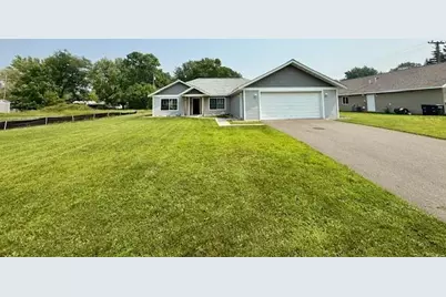 309 12th Street SW, Little Falls, MN 56345 - Photo 1