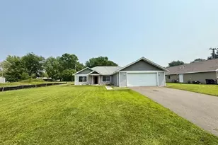 309 12th St SW, Little Falls, MN 56345 - Photo 1