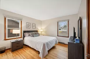 8213 Quinn Rd, Bloomington, MN 55437 - Photo 13