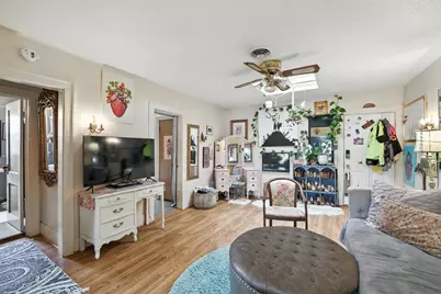 205 S Main Street, Le Sueur, MN 56058 - Photo 27