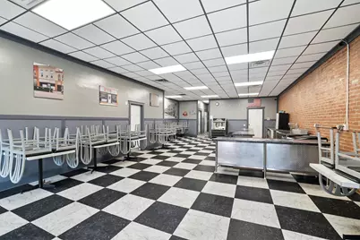 205 S Main Street, Le Sueur, MN 56058 - Photo 11