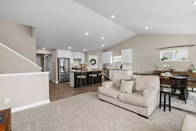 20722 Glade Avenue, Lakeville, MN 55044 - Photo 11