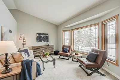 18848 Barrington Drive, Eden Prairie, MN 55346 - Photo 3