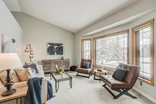 18848 Barrington Dr, Eden Prairie, MN 55346 - Photo 3