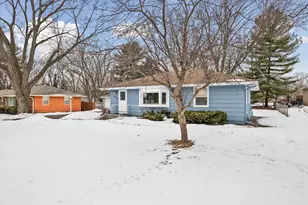 10408 Upton Ave S, Bloomington, MN 55431 - Photo 3