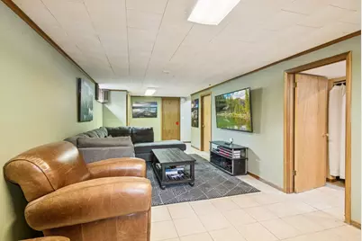 10408 Upton Avenue S, Bloomington, MN 55431 - Photo 27