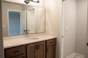 6722 14th St S, Fargo, ND 58104 - Photo 23