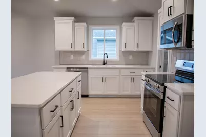 6722 14th Street S, Fargo, ND 58104 - Photo 3