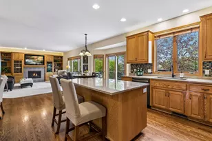 3865 N Ridge Dr, Eagan, MN 55123 - Photo 27
