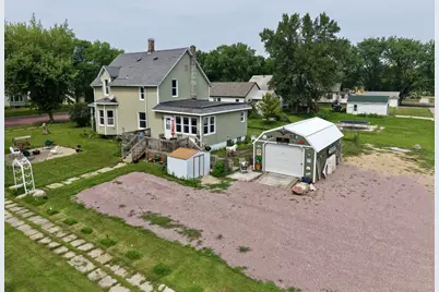 811 Adams Avenue, Westbrook, MN 56183 - Photo 1