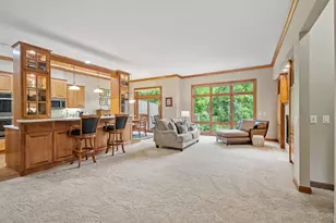13644 Crompton Ave, Rosemount, MN 55068 - Photo 9