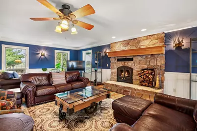 W8135 830th Avenue, River Falls, WI 54022 - Photo 11