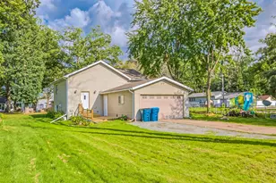 879 17th St SE, Forest Lake, MN 55025 - Photo 1