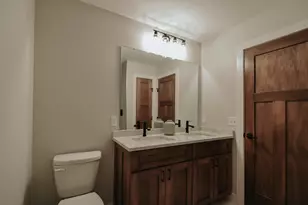 348 Highlands Ave, Zumbrota, MN 55992 - Photo 19