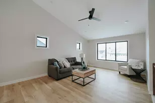 348 Highlands Ave, Zumbrota, MN 55992 - Photo 9