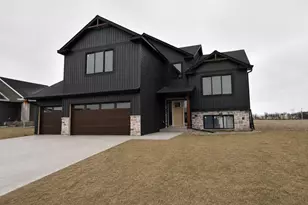 348 Highlands Ave, Zumbrota, MN 55992 - Photo 1