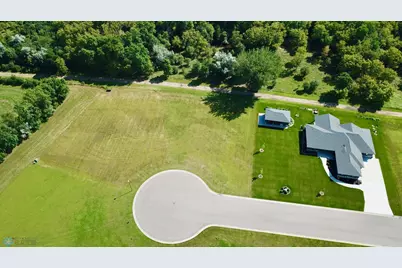 206 19th Street Circle NE, Barnesville, MN 56514 - Photo 3