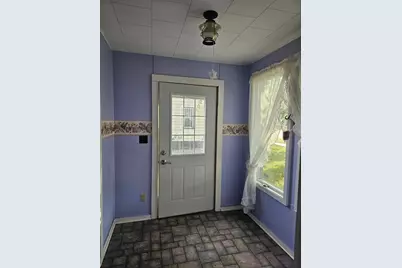 112 N Sverdrup Avenue, Jackson, MN 56143 - Photo 5