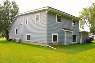 5451 Garden Dr N, Mountain Iron, MN 55768 - Photo 3