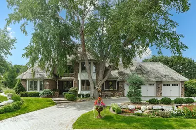 839 Park Place Drive, Mendota Heights, MN 55118 - Photo 1