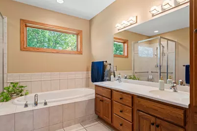 2631 Hawk Hill Lane SW, Rochester, MN 55902 - Photo 39