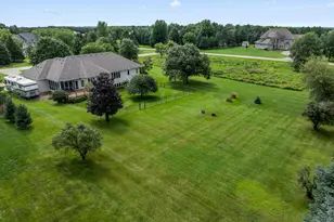 2631 Hawk Hill Ln SW, Rochester, MN 55902 - Photo 57